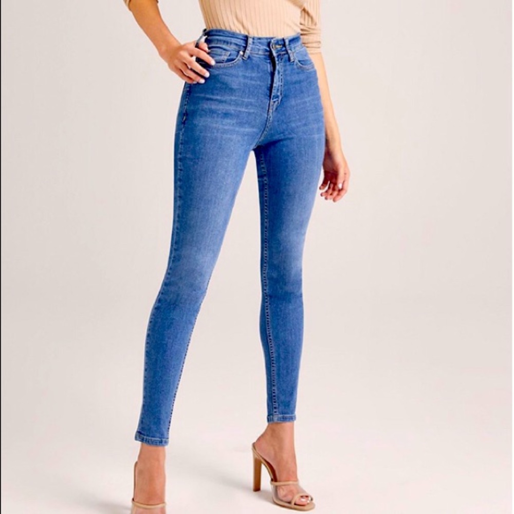Butt I love you wax shopping jeans